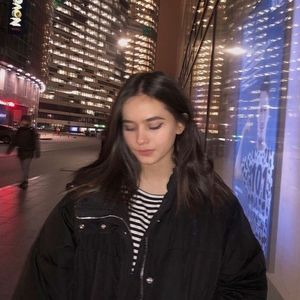 Meet your Posher, Alison